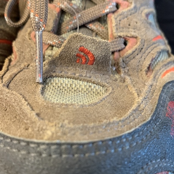 Boys North Face Vindicator Brown Suede Orange Ankle Hydo Seal Waterproof Boot 3 - Picture 3 of 10